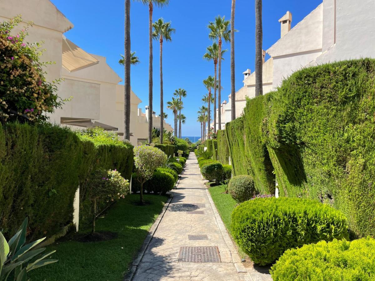 El Arenal Townhouse By The Beach With Swimming Pool - Eaw Homes Marbella Exterior foto